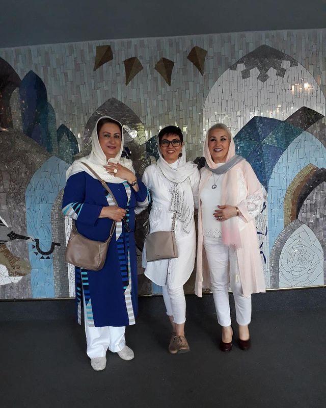 مریم امیرجلالی و آناهیتا همتی و مادرش